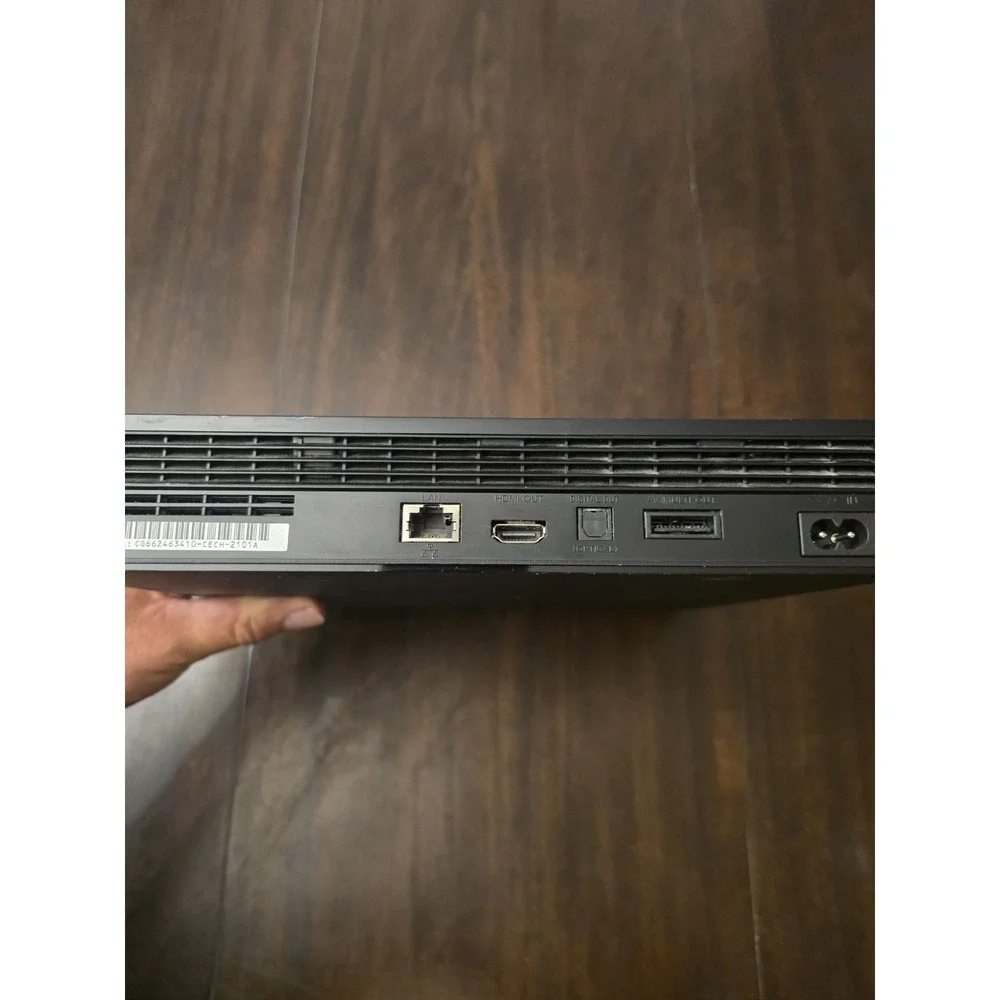 Sony PlayStation 3 PS3 Slim 160GB Console‎ Bundle Tested